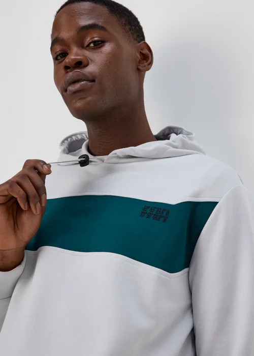 US Athletic Ice Grey Tech Panel Hoodie - XS Image 3