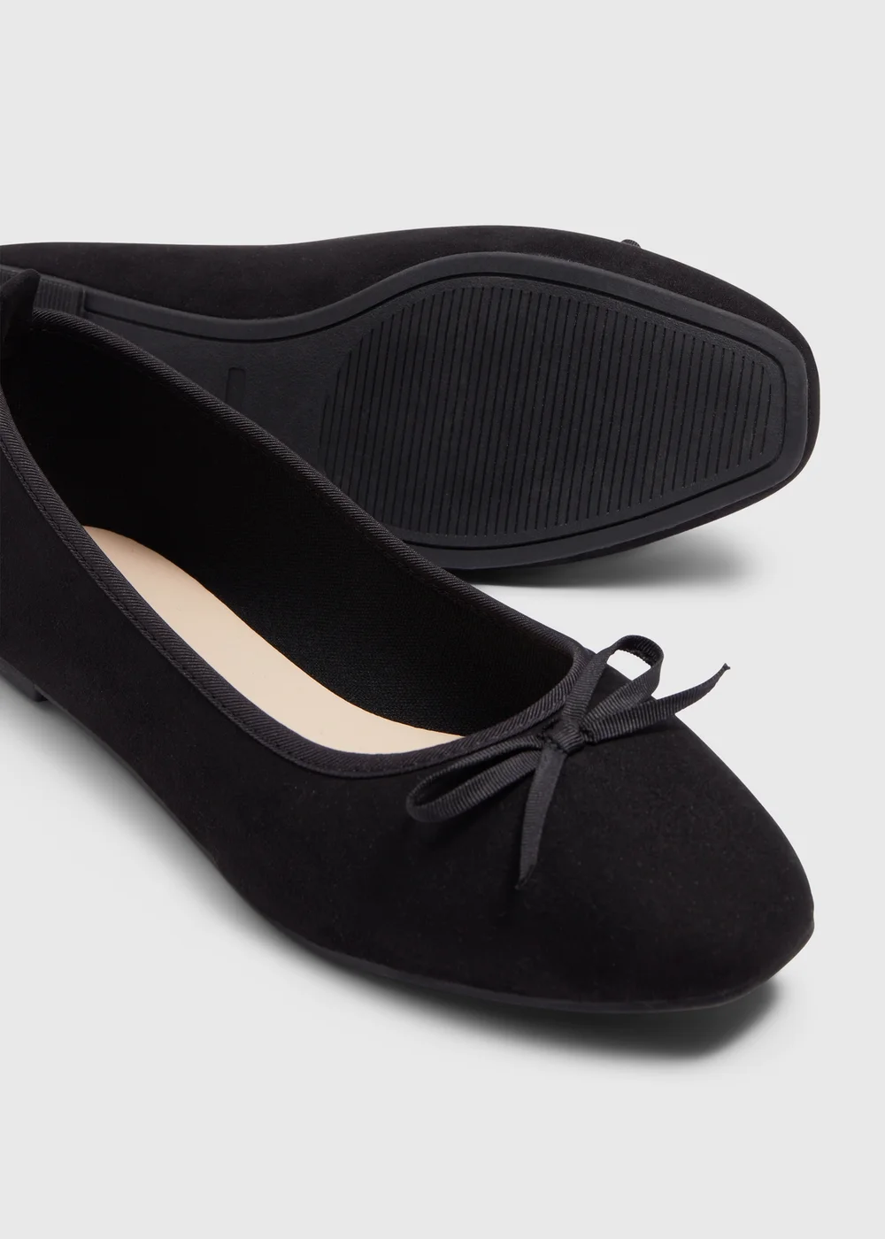 Black Bow Ballet Flats - Size 3 Image 2