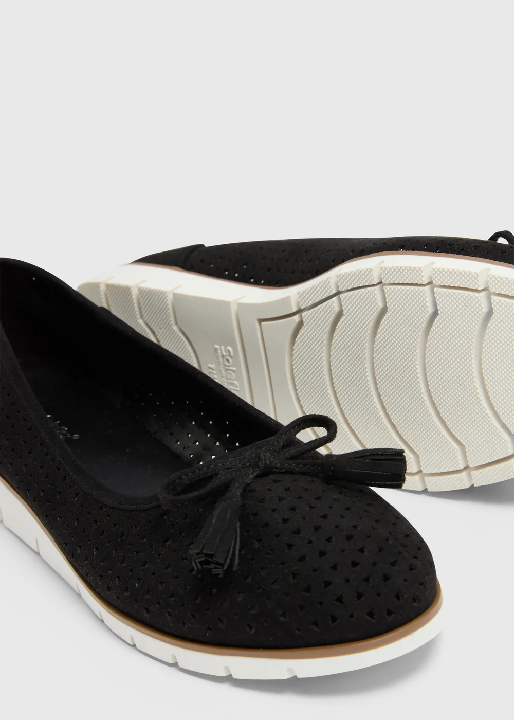 Black Laser Cut Shoes - 7 Image 2