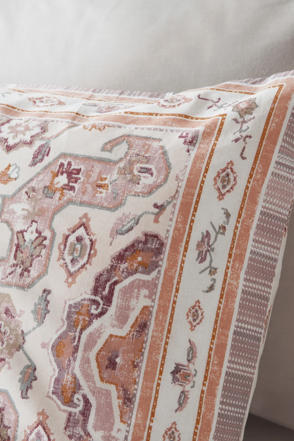 Pink Kilim Distressed Duvet Set - Double Image 2