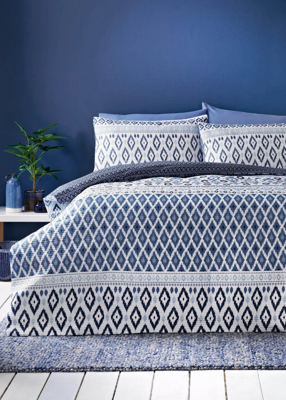 Blue Printed Pinsonic Duvet Set - Single Image 1