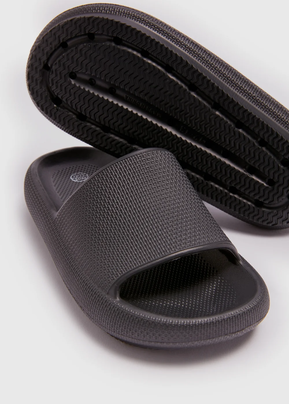 Boys Black Cloud Sliders (Younger 10/11-5/6 Older) - Size 1 - 2 Image 2