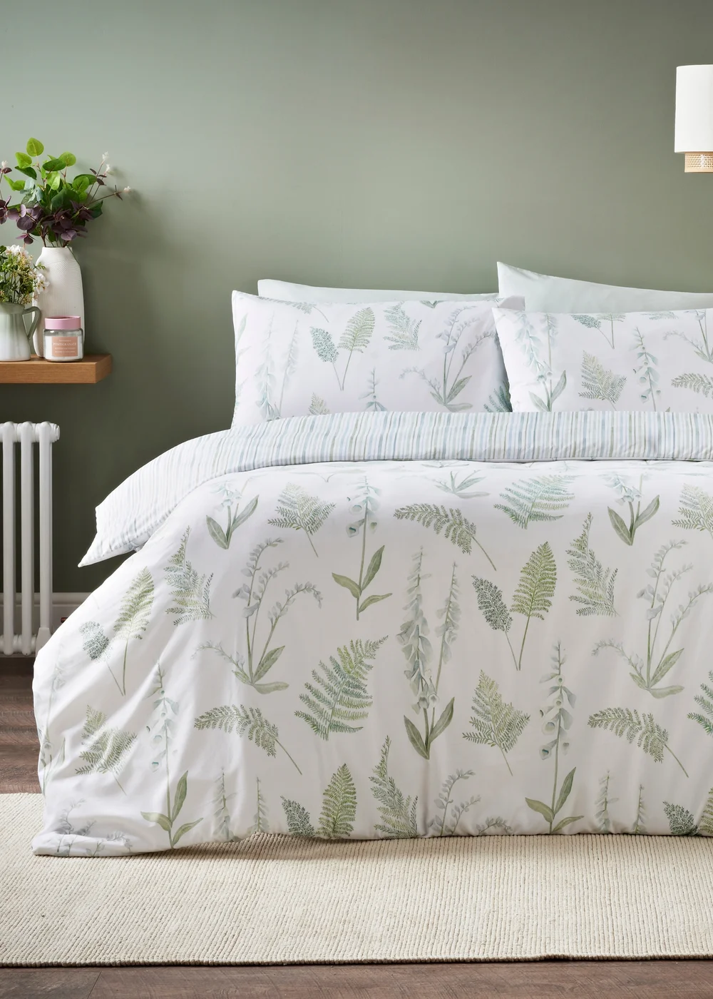 Green Leaf Duvet Set - Single Image 1