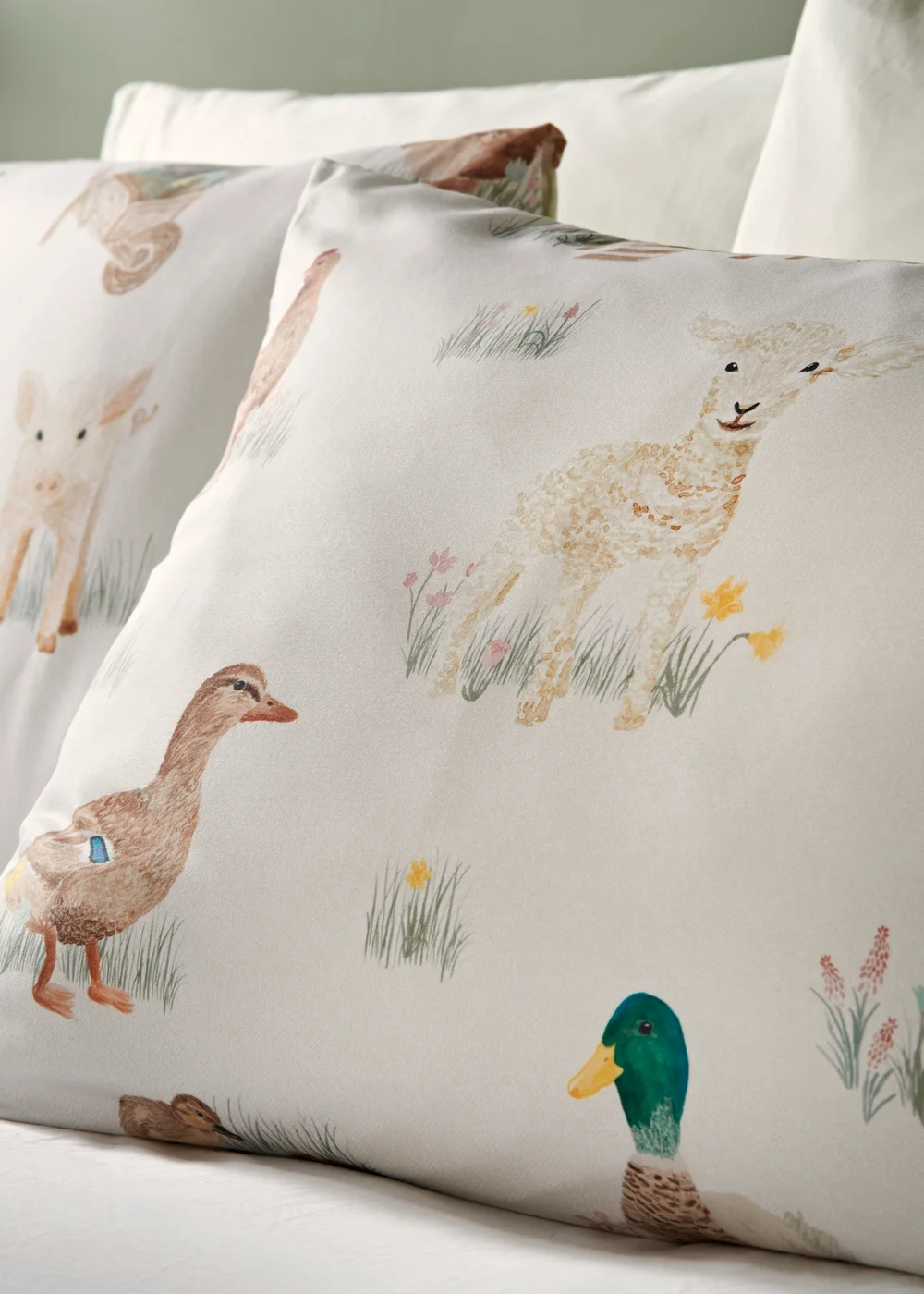 Cream Farmyard Animals Duvet Set - Single Image 2