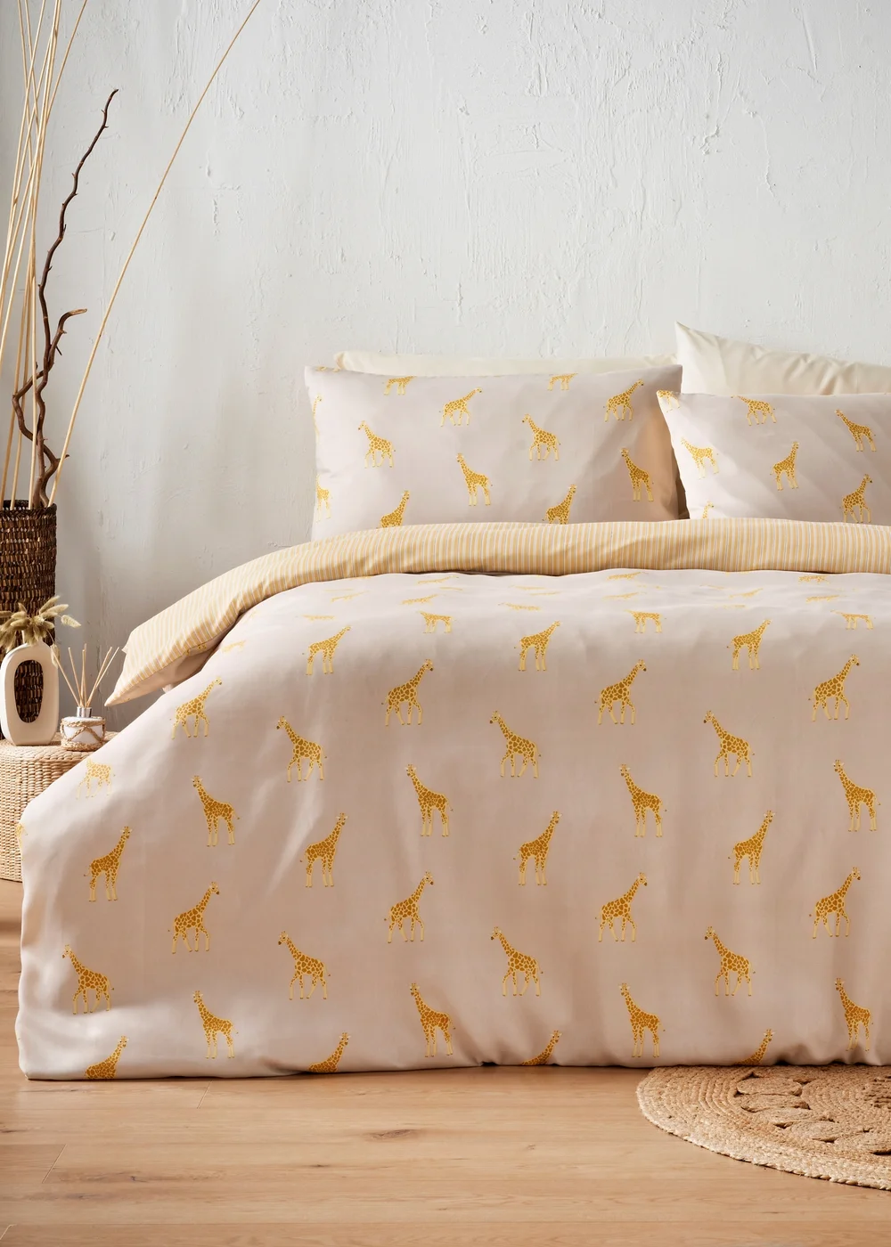 Natural Giraffe Duvet Covers - Single Image 1