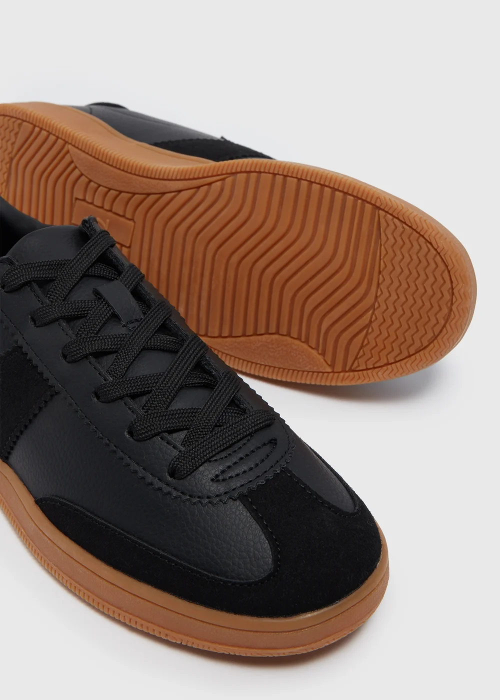 Black Retro Trainers - 7 Image 2
