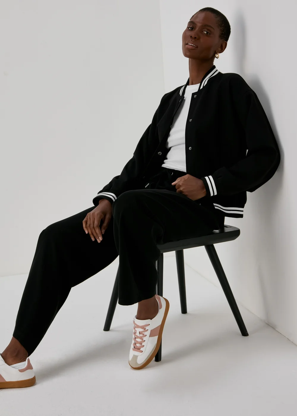 Black Varsity Bomber Jacket - 8 Image 4