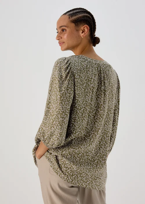 Ditsy Print Popover - 8 Image 2