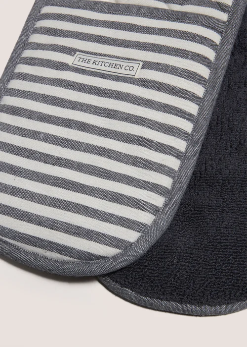 Grey Kitchen Co Stripy Oven Gloves Image 2