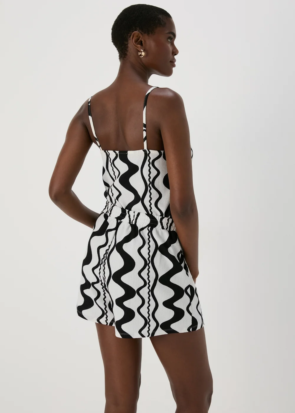 Black Mono Print Co Ord Shorts - 8 Image 2