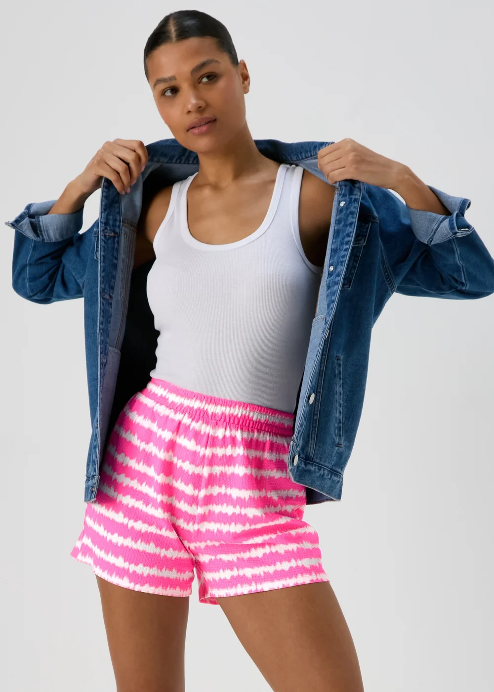 Tie Dye Co Ord Pink Shorts - 8 Image 1