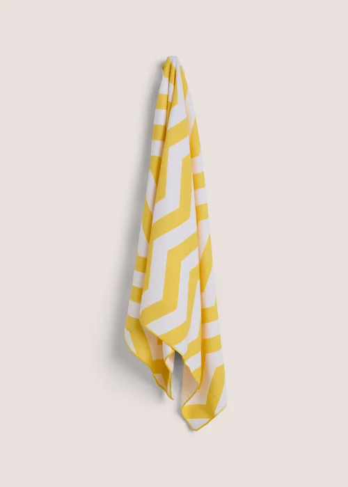 Yellow Geo Print Microfibre Beach Towel (70cm x 140cm) Image 1