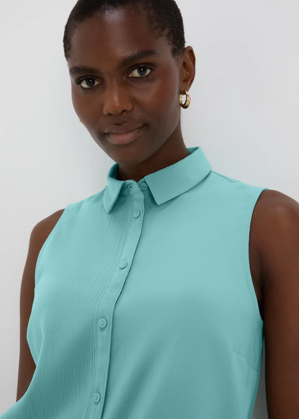 Sage Green Clipper Shirt - 8 Image 3