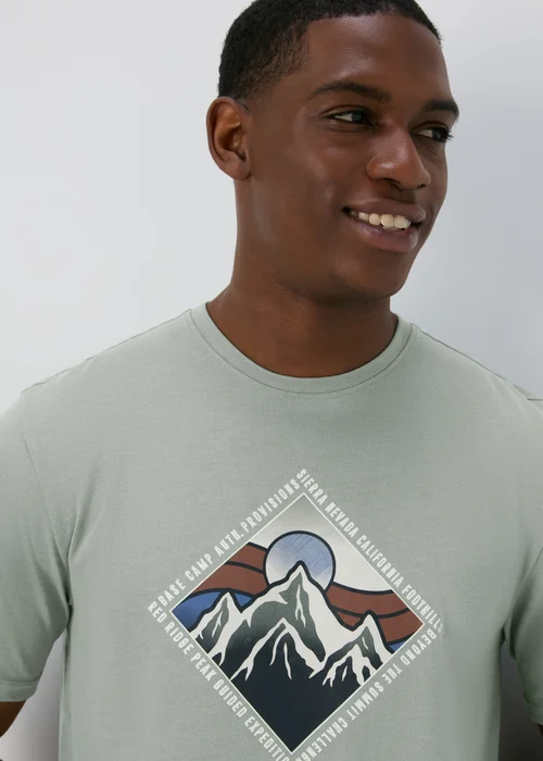 Dark Sage Mountain Print T-Shirt - S Image 3