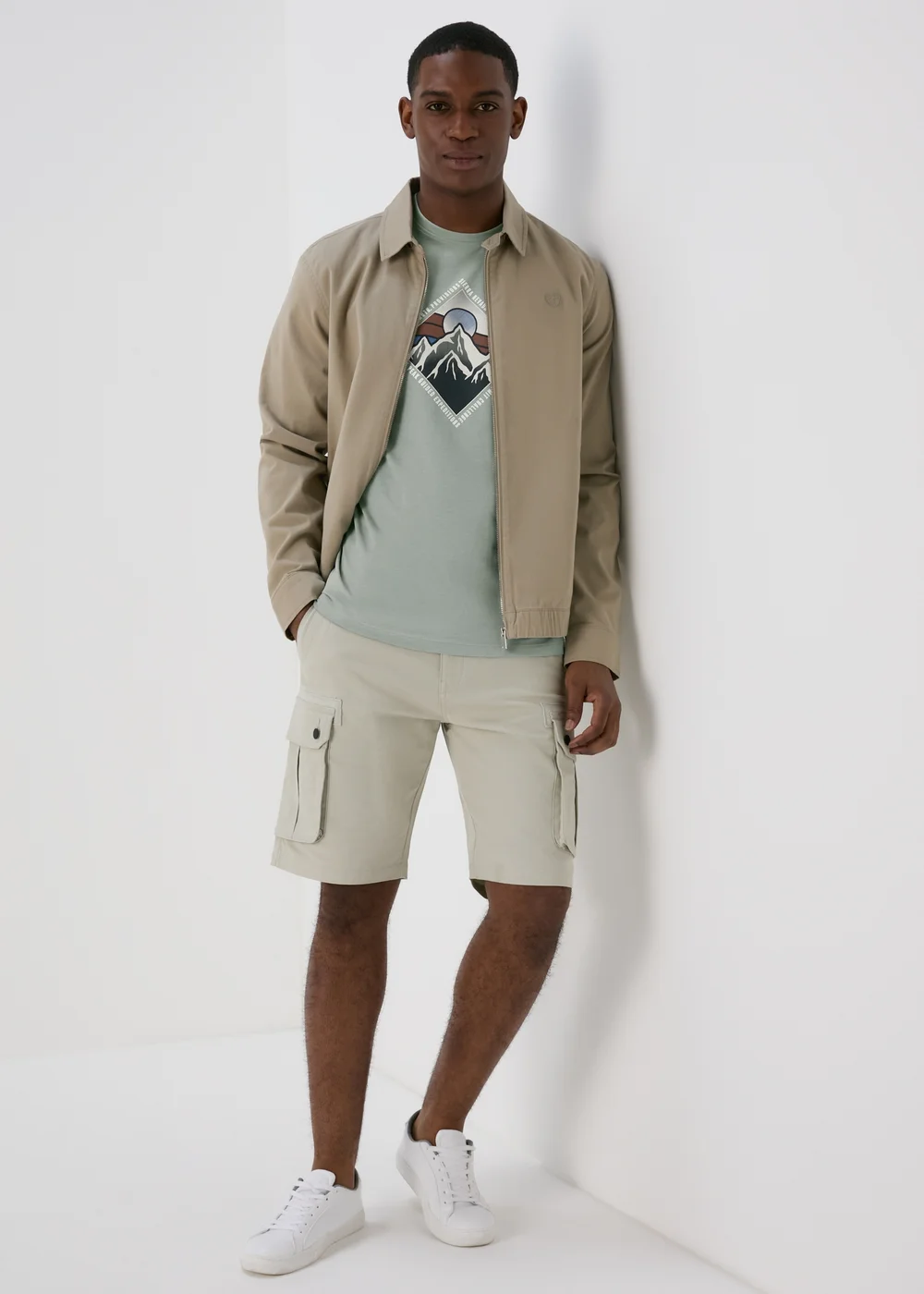 Dark Sage Mountain Print T-Shirt - S Image 4