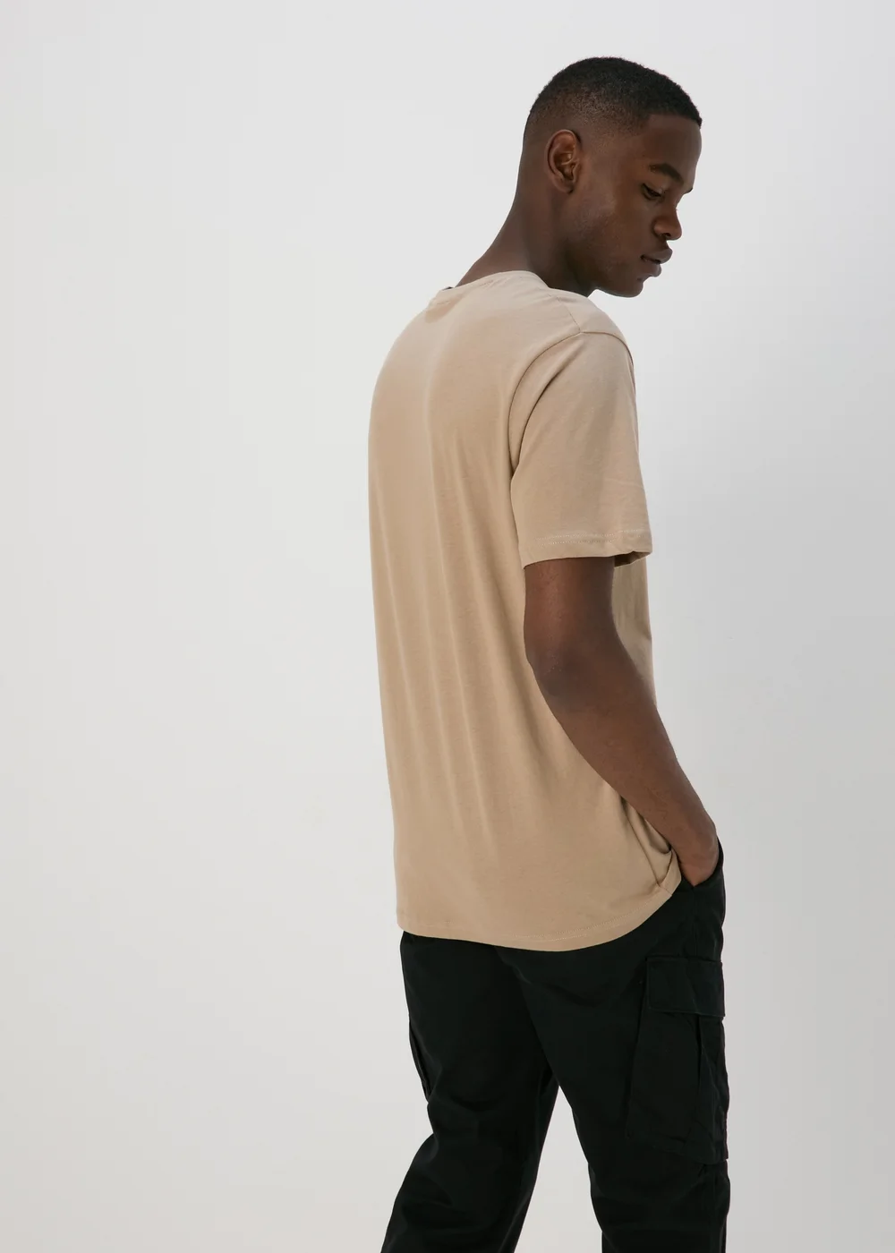 Teak Weathered Essential V Neck T-Shirt - Small Image 2