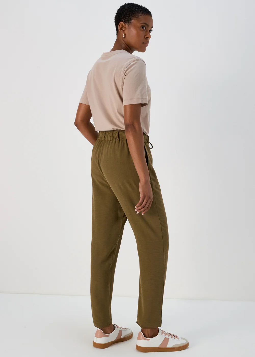 Olive Light Weight Tapered Trousers - 8 Image 2