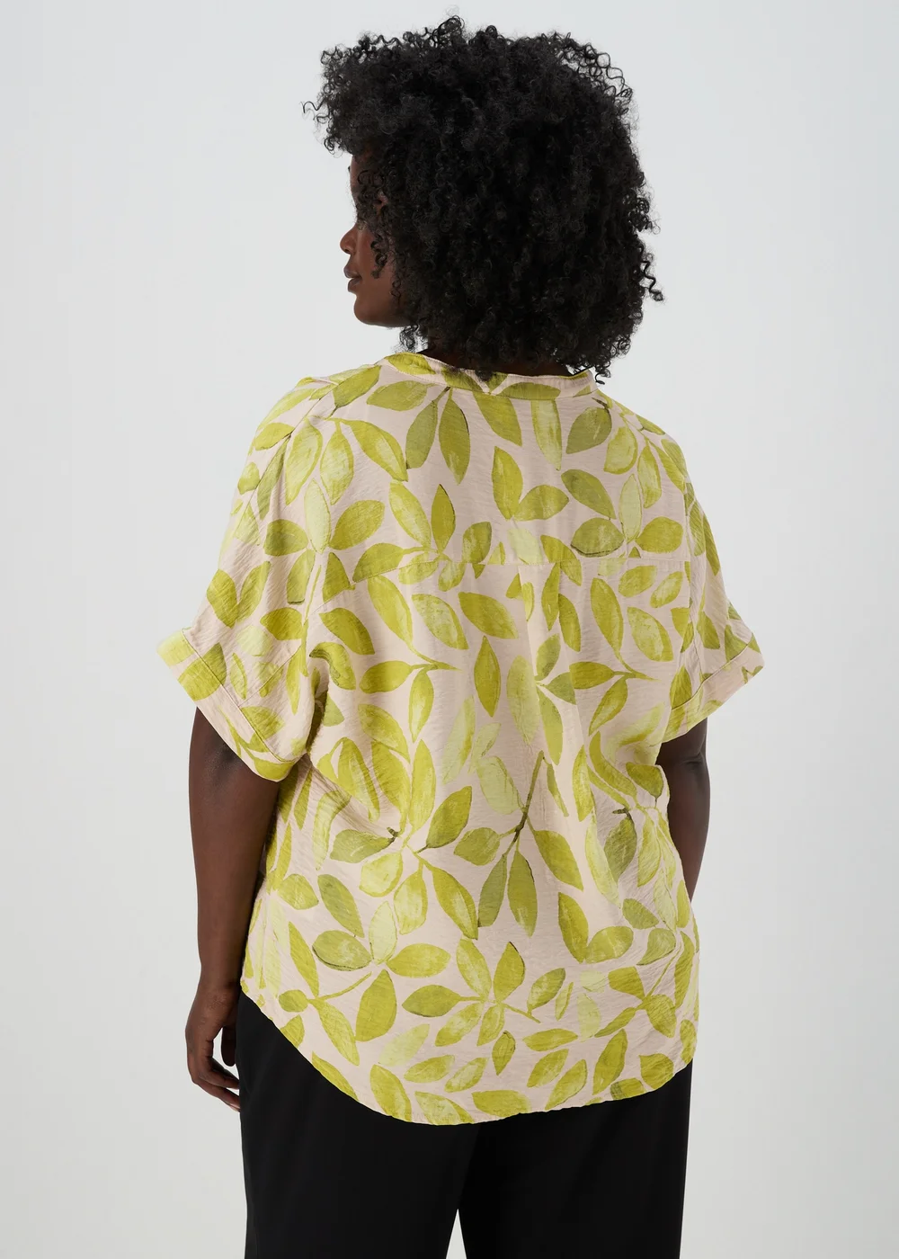 Et Vous Lime Leaf Print Airflow Blouse Top - 8 Image 2