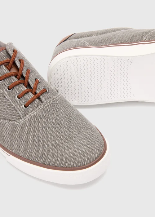 Grey Canvas Pump Shoes - Size 6 Image 2
