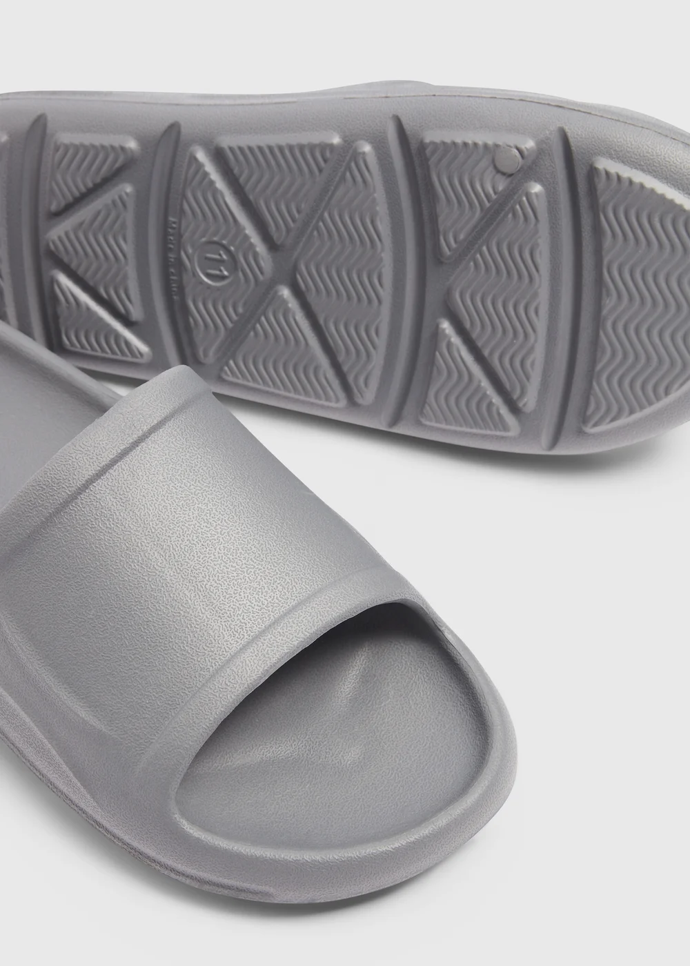 Charcoal Sliders - Size 6 Image 2