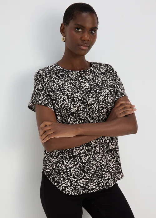 Black Leaf Print Top - Size 8 Image 1