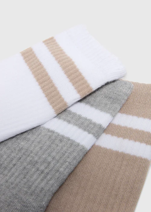 3 Pack Neutral Beige Sports Socks - One Size Image 2