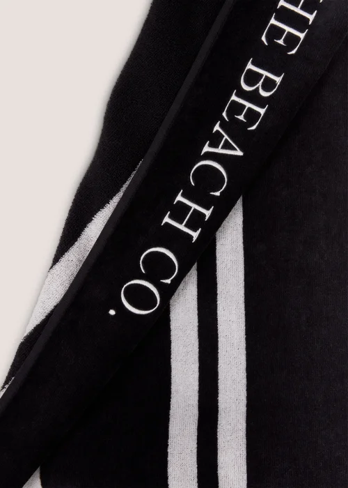 The Beach CO Black Beach Towel (80cm x 160cm) Image 2