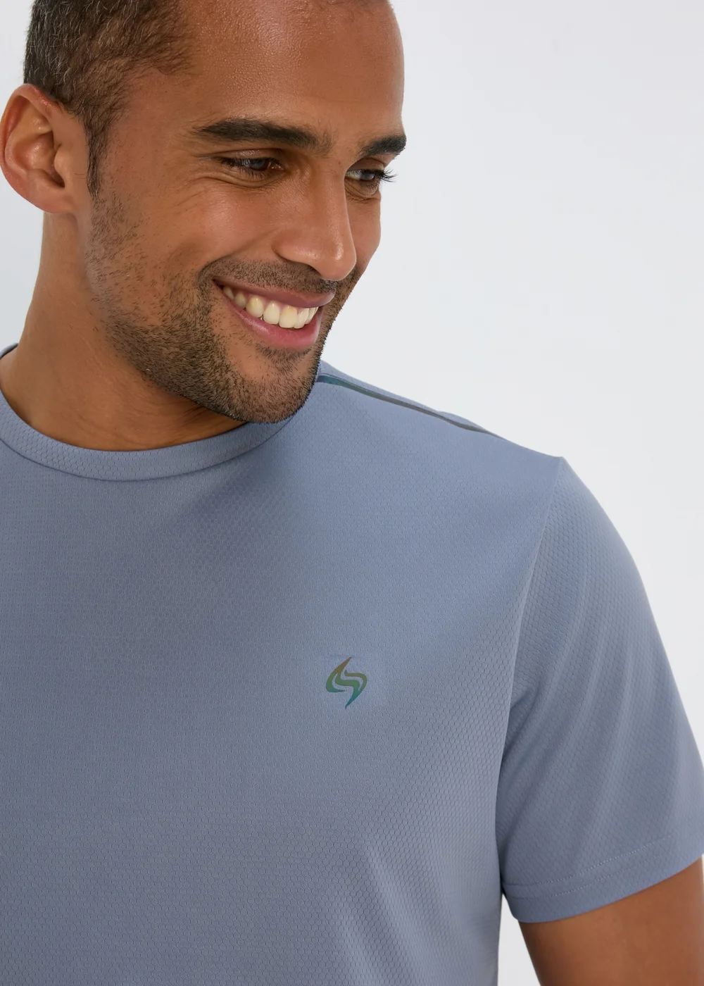 Rust Textured Pacifica Embroidered T-Shirt - Small Image 3
