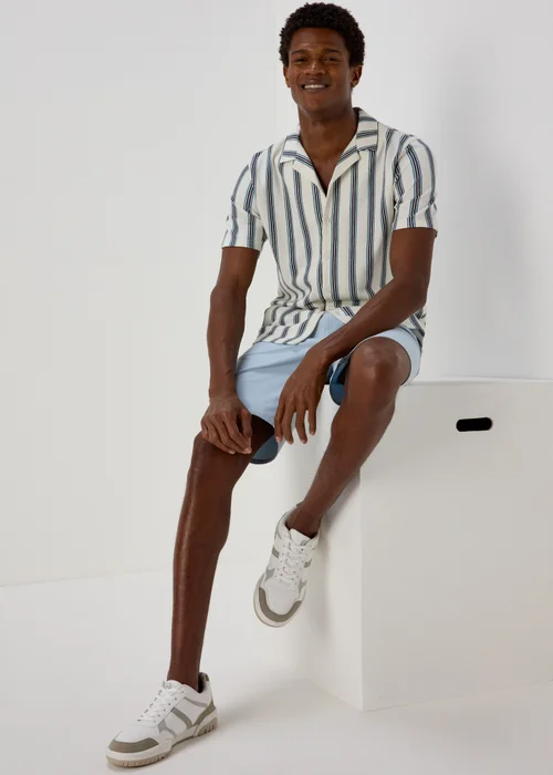 White Stripe Print Jersey Shirt - S Image 4