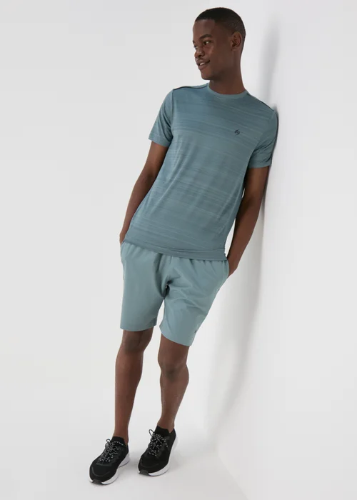 Souluxe Sage Space Dye Woven T-Shirt - S Image 4