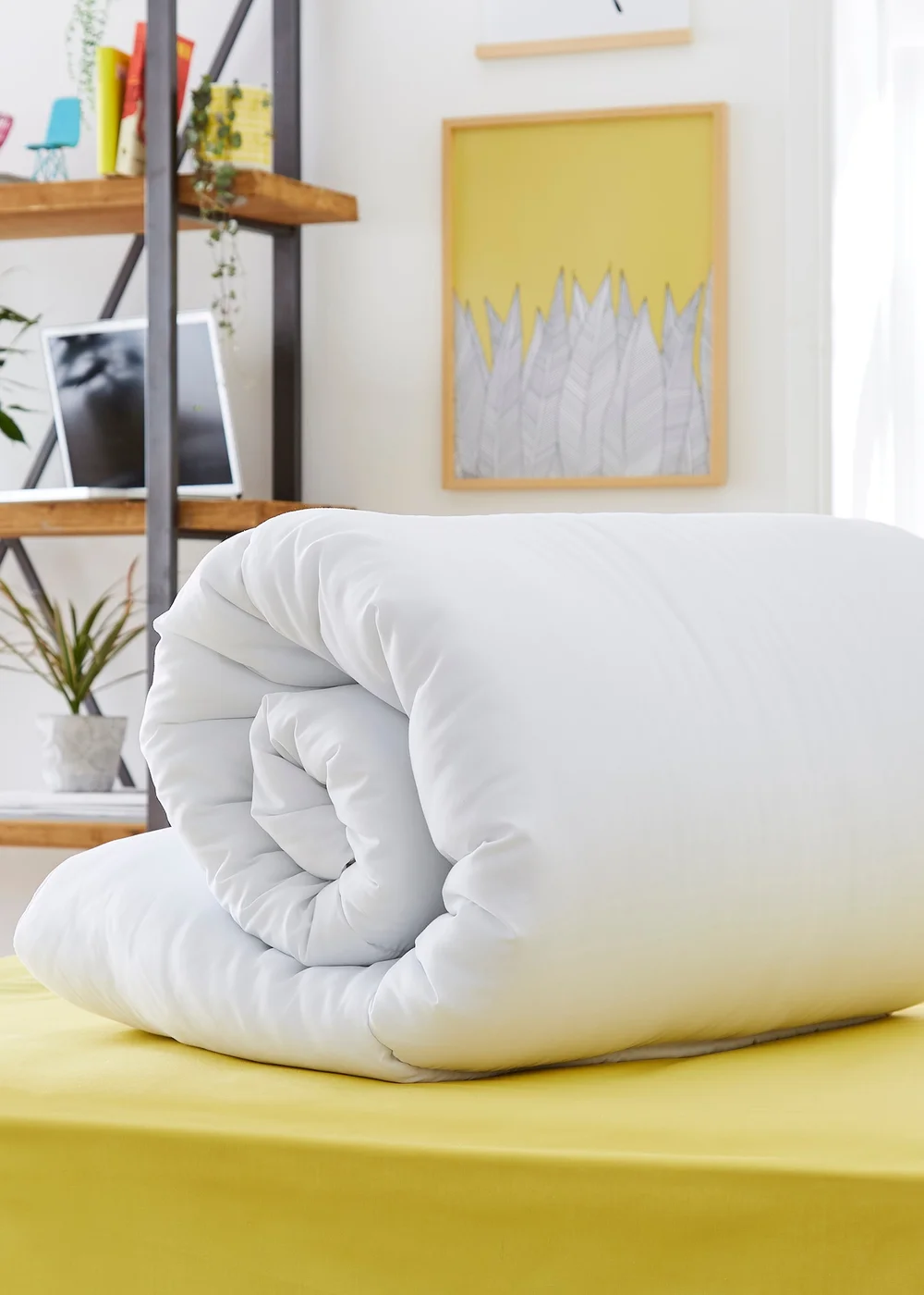 Snug Deeply Dreamy Duvet - Single Image 2