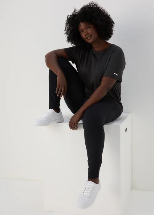 Souluxe Black T-Shirt - M Image 8