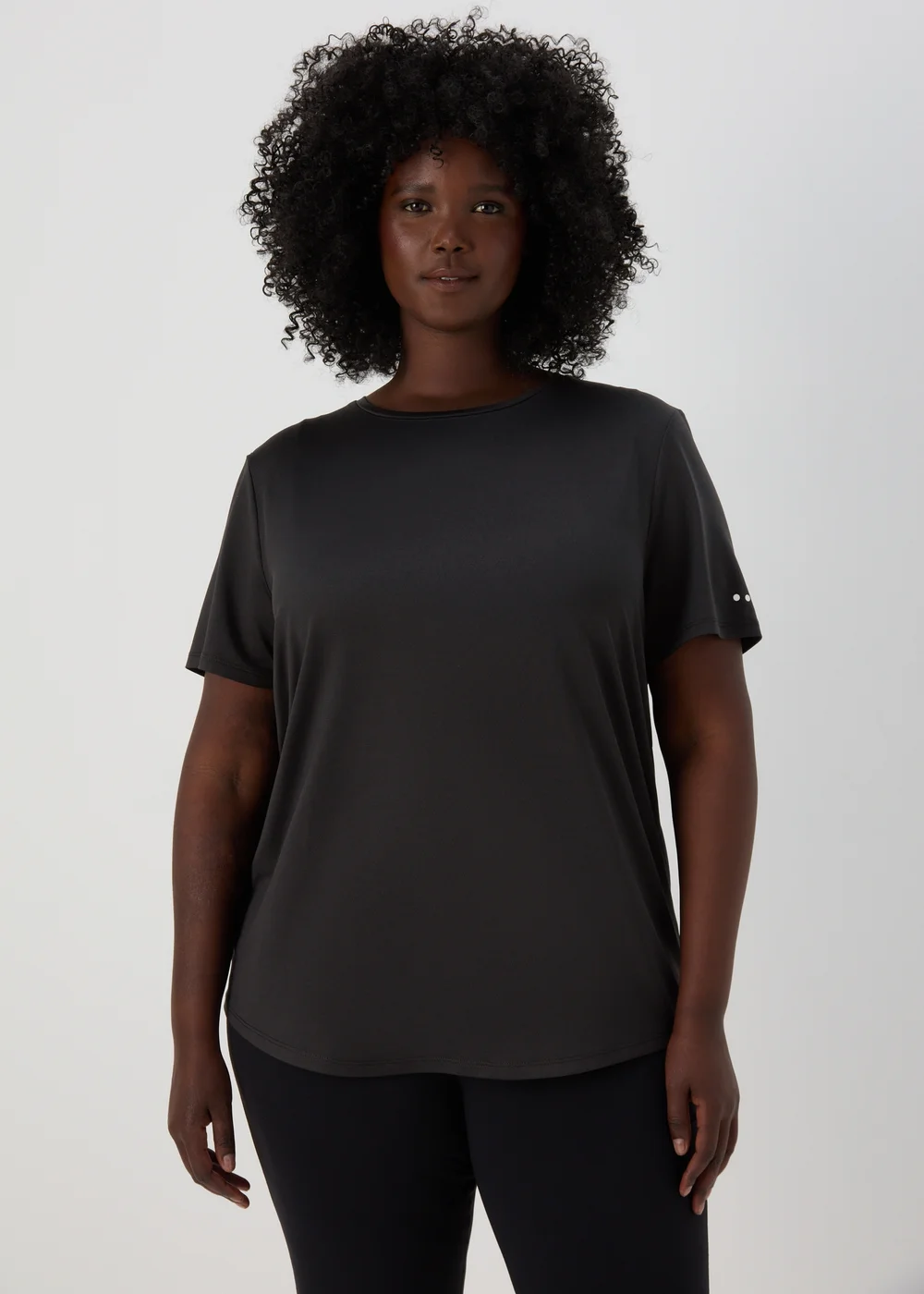 Souluxe Black T-Shirt - M Image 2