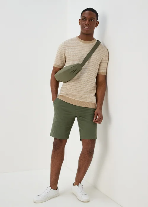 Stone Textured T-Shirt - S Image 4