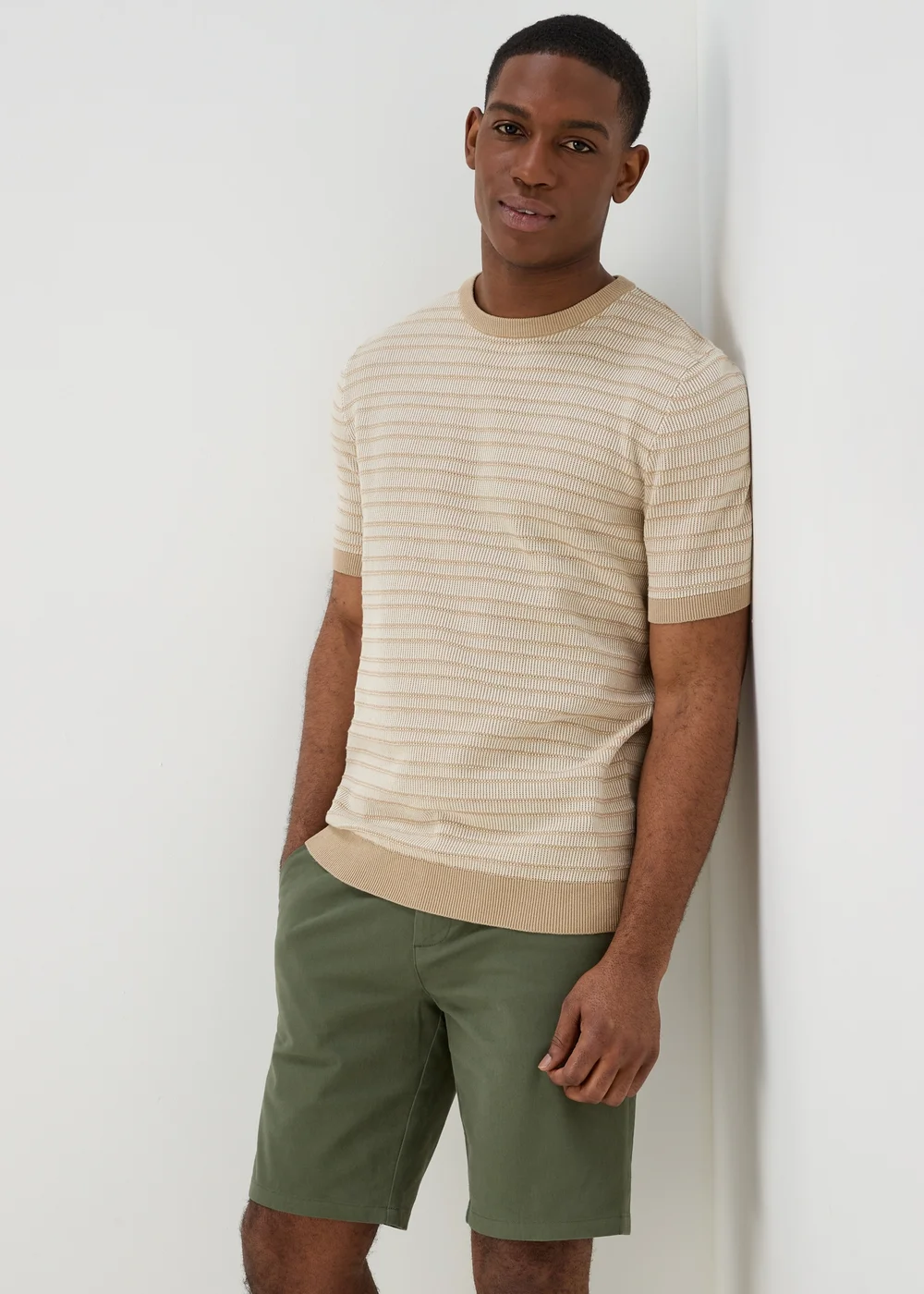 Stone Textured T-Shirt - S Image 1