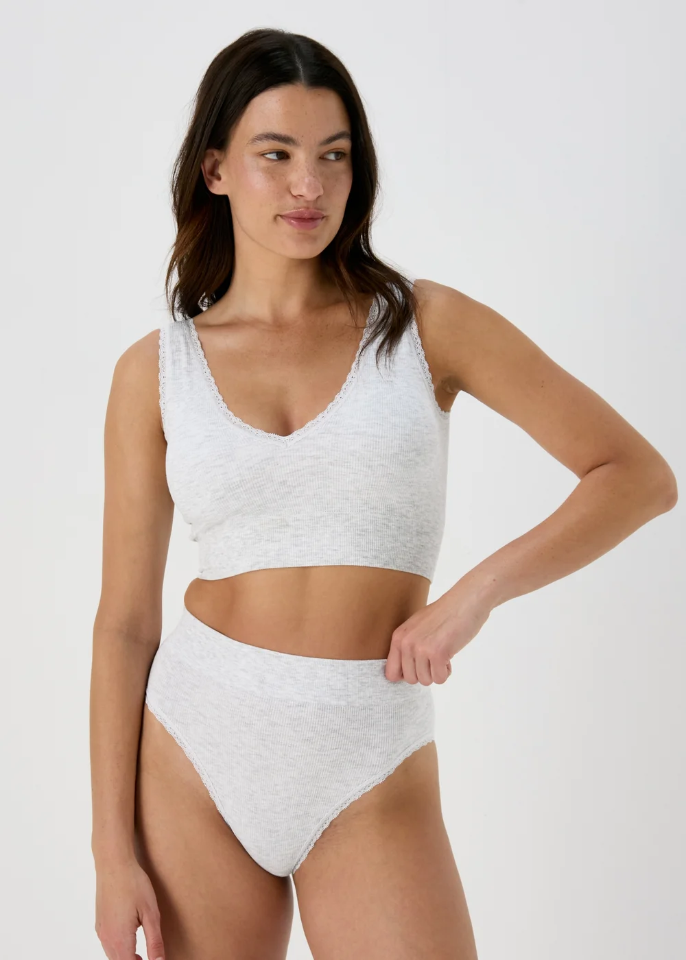2 Pack Seamless Grey & White Padded Crop Top Bra - S Image 2