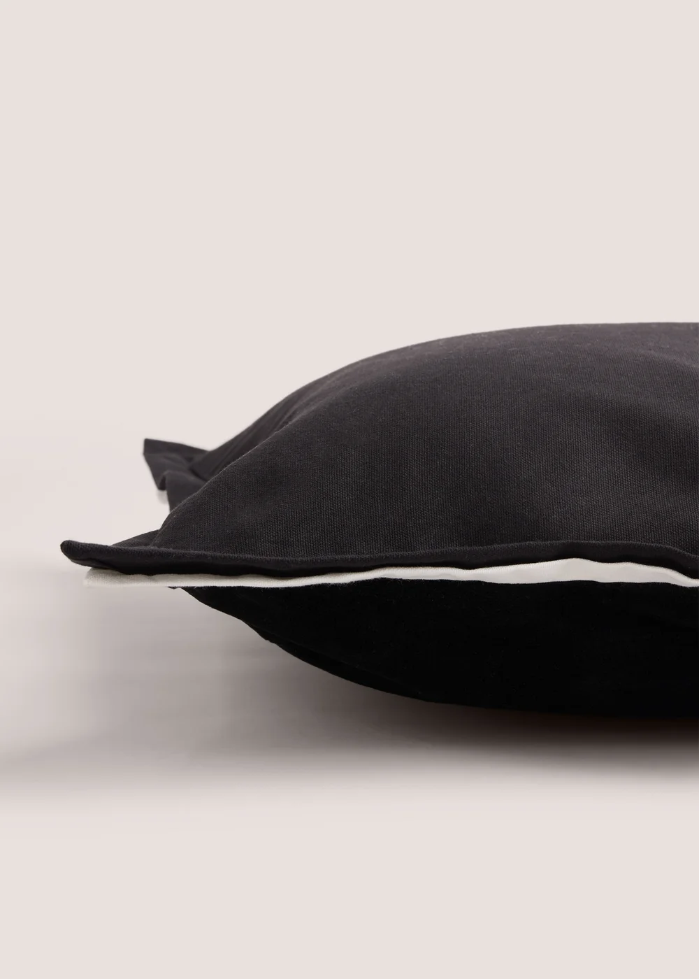 Black Contrast Edge Velvet Cushion Image 2