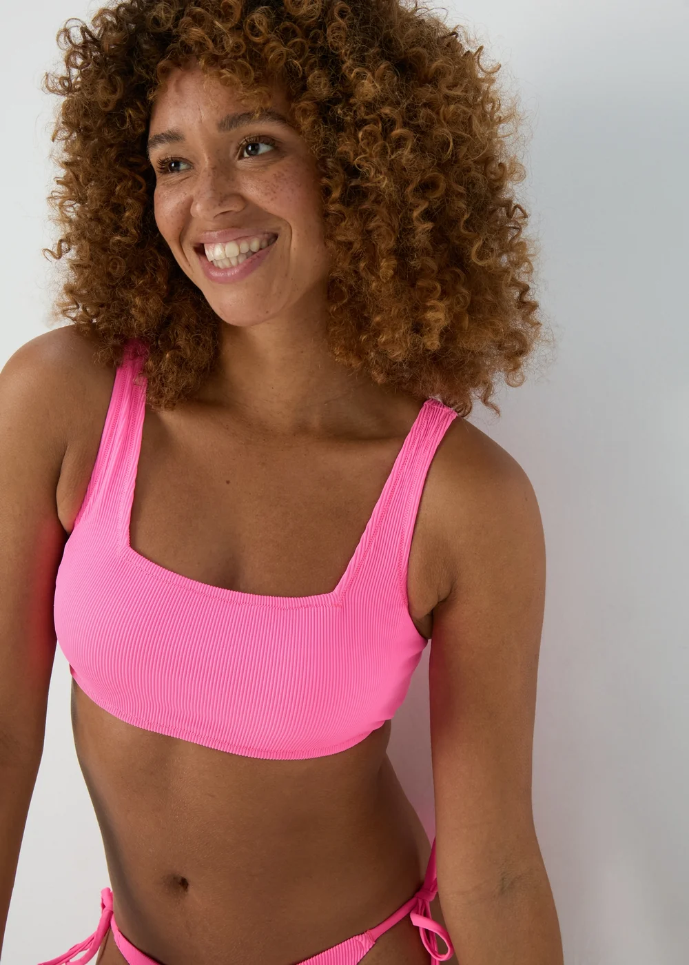 Pink Textured Crop Top - 6 Image 3
