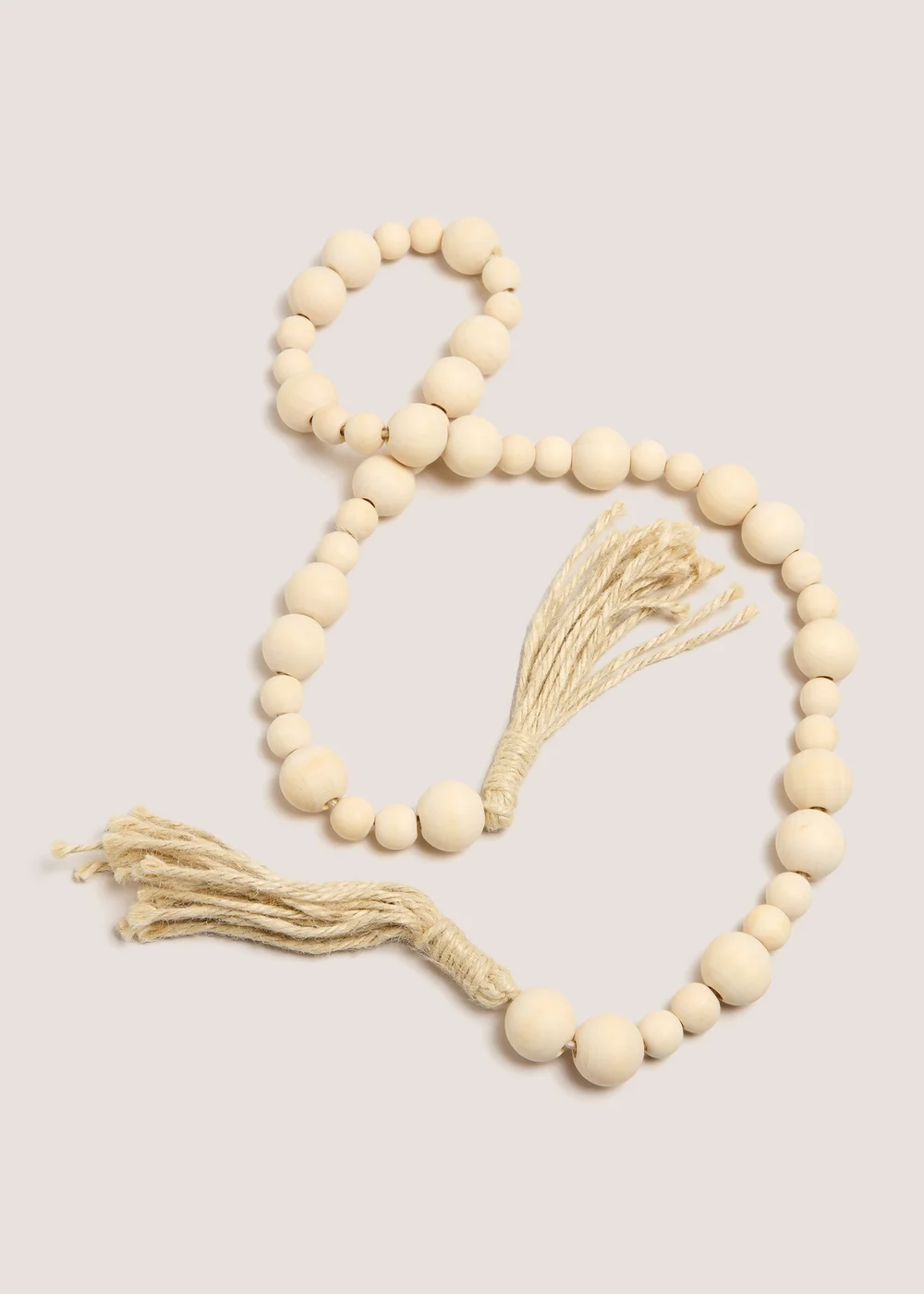 Natural Artisan Beaded Tassel Garland (15cm x 12cm x 12cm) Image 1