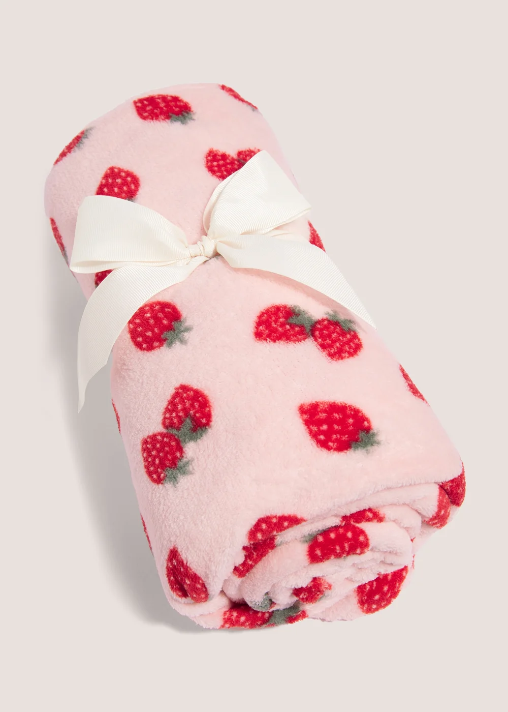 Strawberry Throw (130cm x 150cm) Image 2