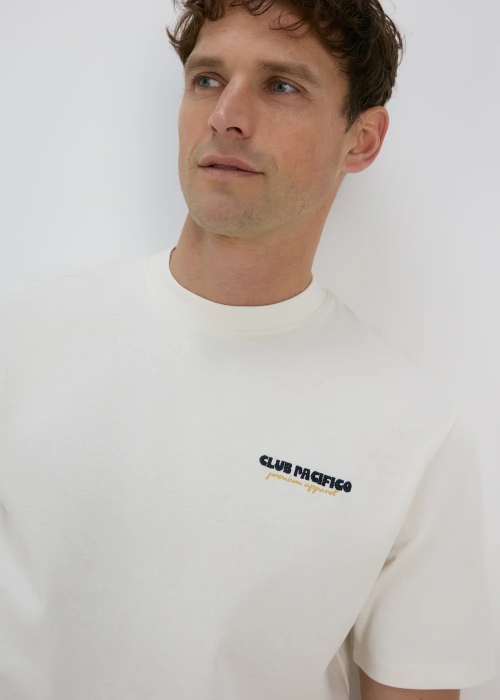 Ecru Club Pacifico T-Shirt - S Image 3