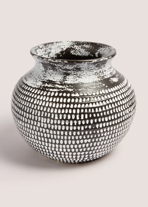 Black Wash Vase (17cm x 23cm) Image 1
