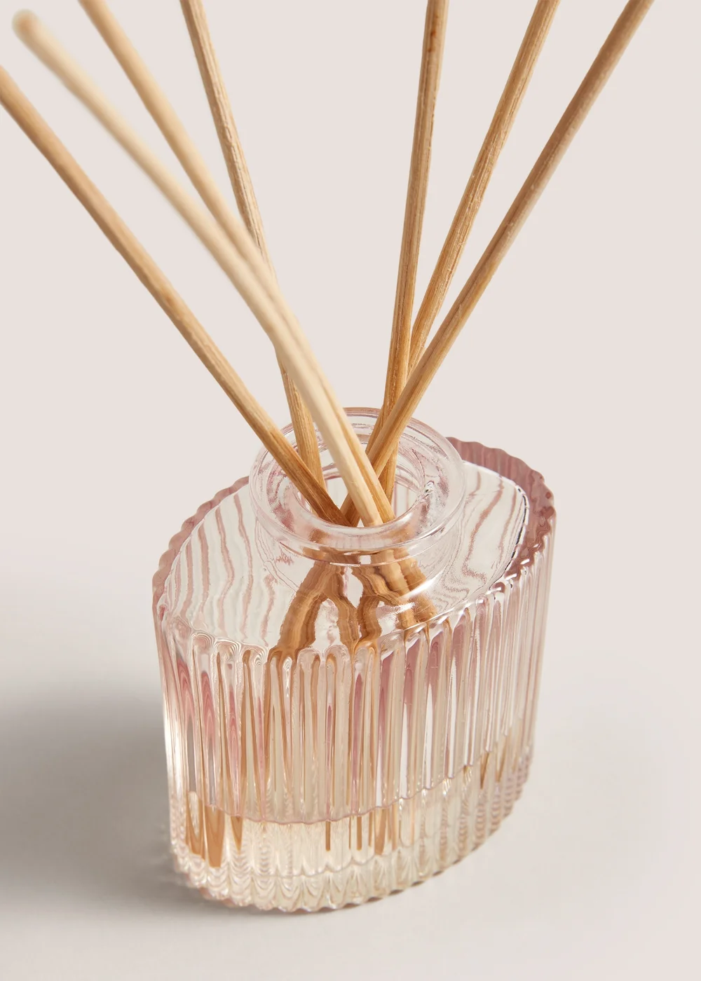 Springtime Cottage Diffuser (100m) Image 2