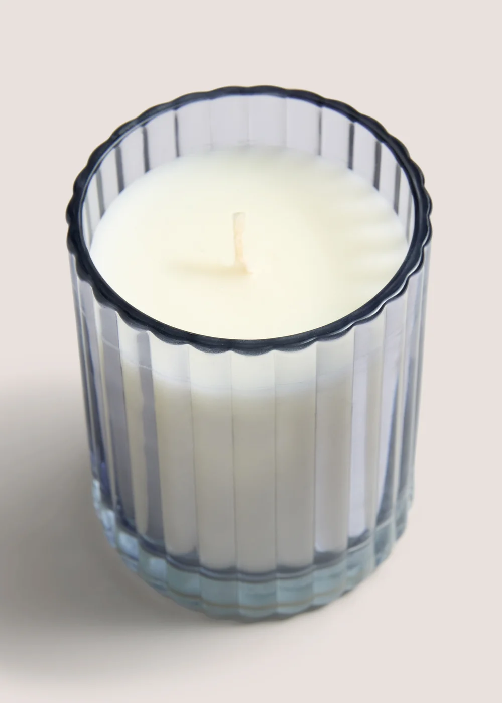 Lavender Cottage Candle (9cm x 7.5cm x 7.5cm) Image 2