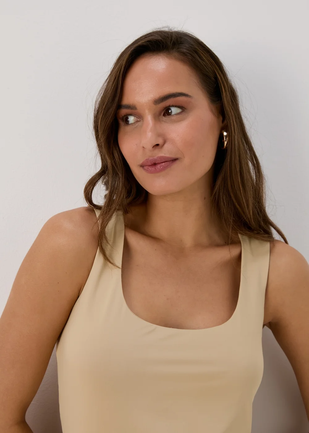 Et Vous Beige Vest Top - Size 8 Image 3