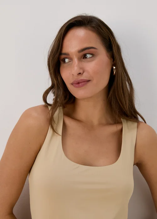 Et Vous Beige Vest Top - Size 8 Image 3