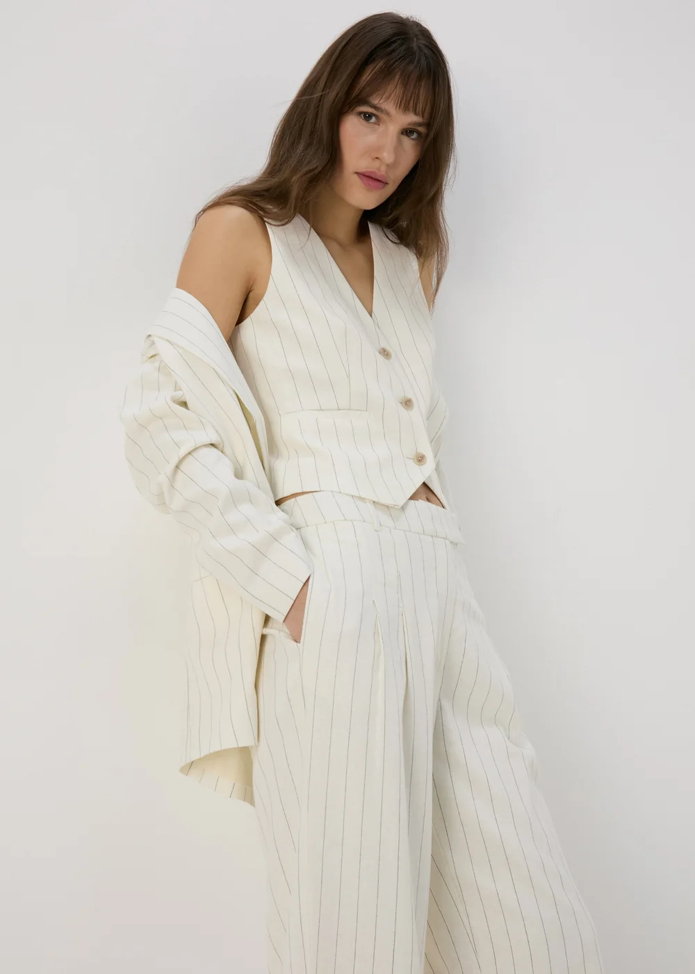 Et Vous Cream Pinstripe Linen Waistcoat - 8 Image 1