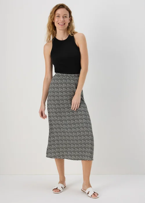Black Daisy Midi Skirt - Size 8 Image 4