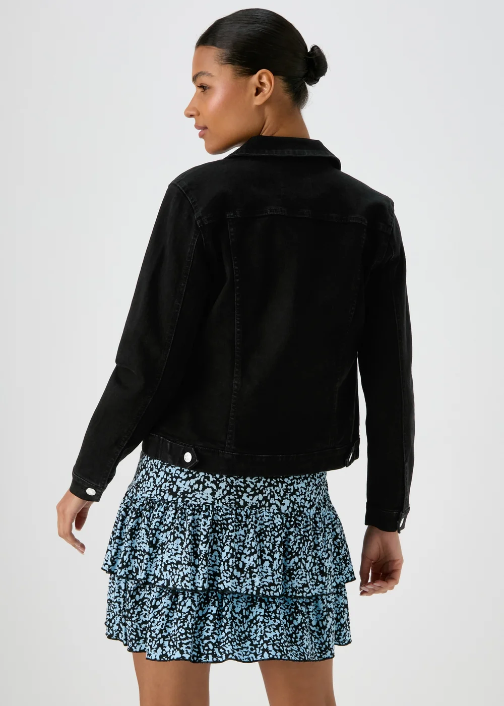 Black Denim Jacket - 8 Image 3