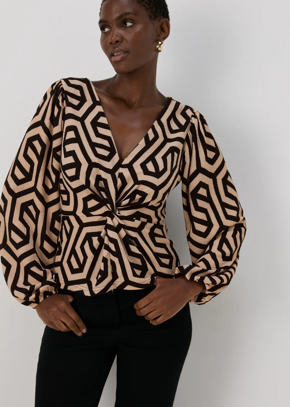 JDY Monochrome Knot Top - Size 8 Image 1